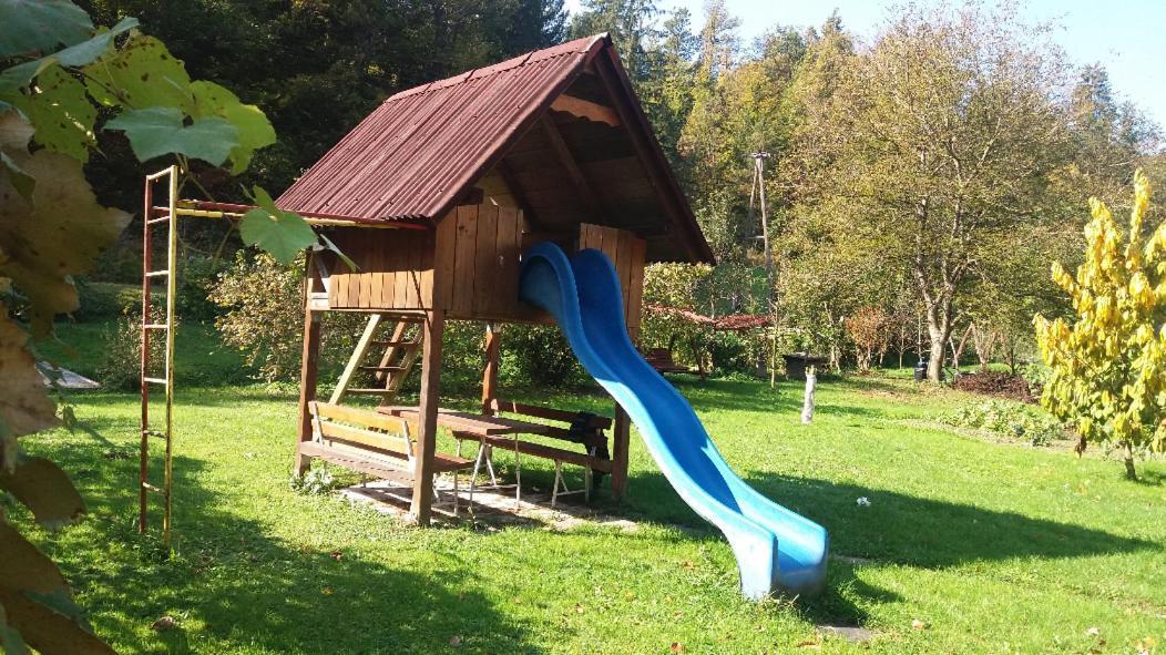 Appartment Bezenica Dobrova Екстериор снимка